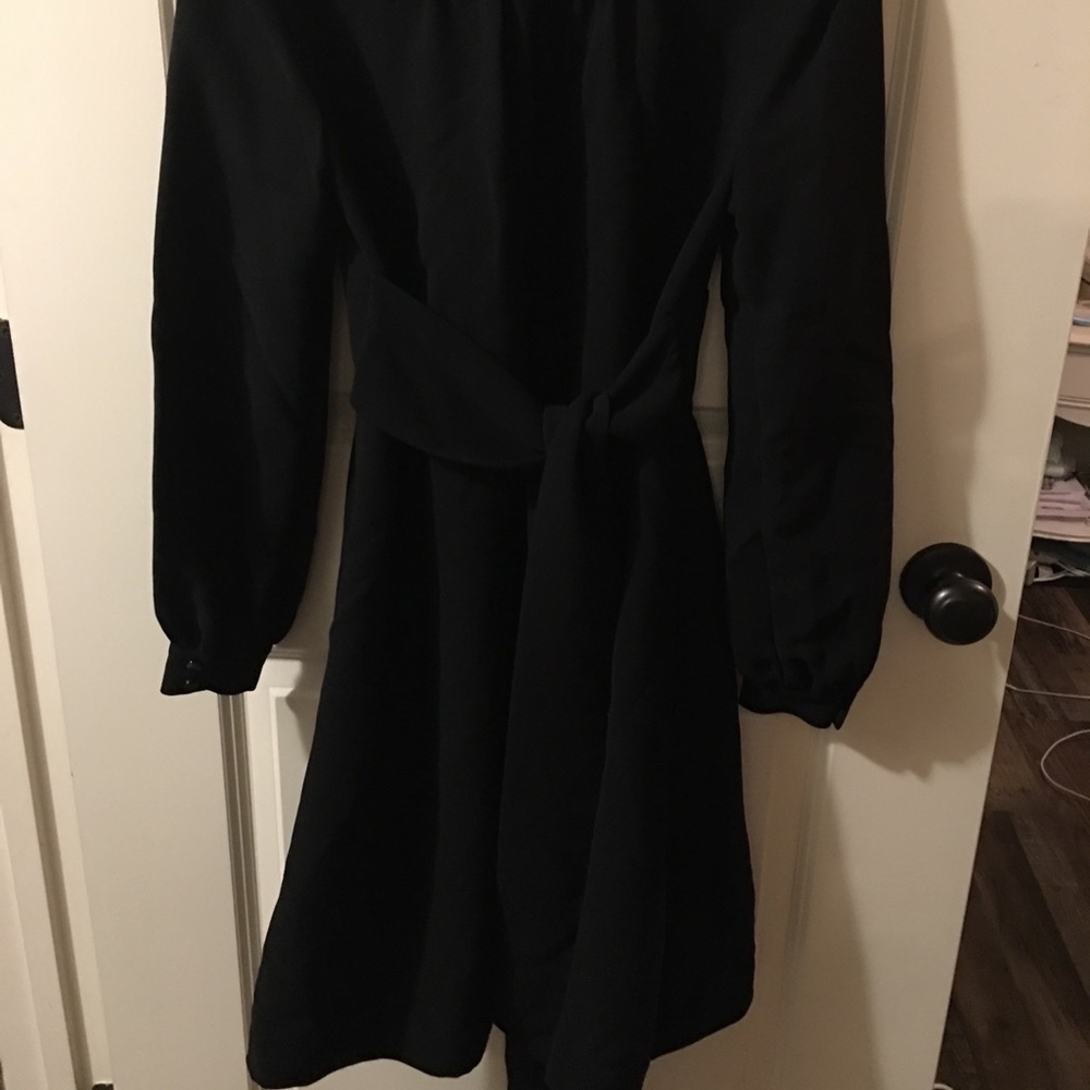 Kate Spade Long Sleeve Little Black Dress size 2 - Picture 4 of 5